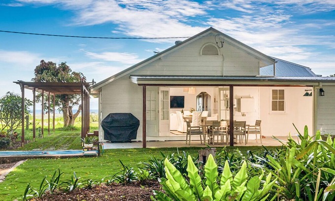 Knockrow House | Alcorn Estate, Byron Hinterland Farmstay
