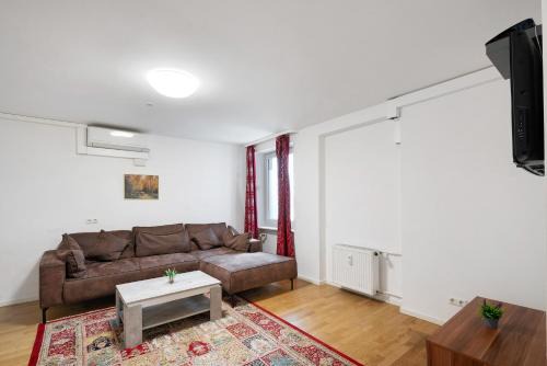 Ludwigsvorstadt-Kliniken Apartment | Aldars 15
