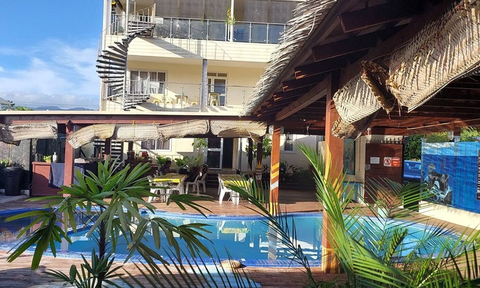 Apia Hotel | Alec's Hotel