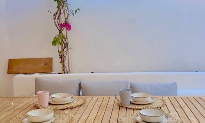 Ermoupoli House | Alemarni Syros