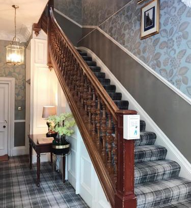 Newington House | Alexander Guest House