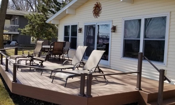 Farwell Cabin | Alexandria area lake home is ready for summer or winter adventure. n