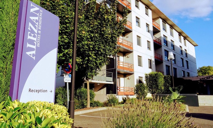Fontaine-Bayonne-Cartoucherie Hotel | Alezan Hôtel