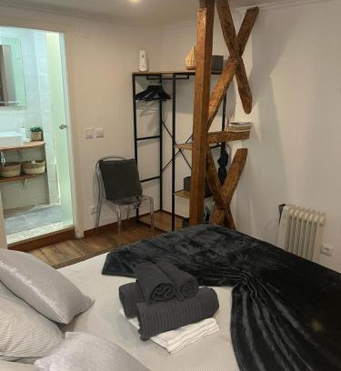 Santa Maria Maior Apartment | Alfama authentic Lisbon
