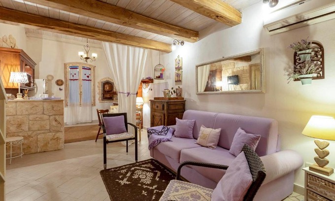 Alghero City Centre Apartment | Alghero Old Town Gem - Amethyst