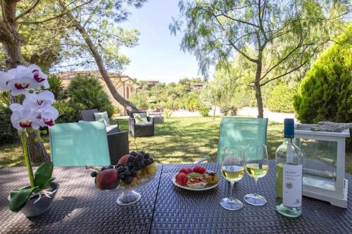 Alghero Villa | Alghero Villa Maestrale con veranda coperta giardino 4 camere 3 bagni