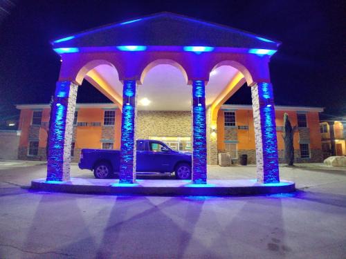 Pecos Hotel | Alien Residence Inn