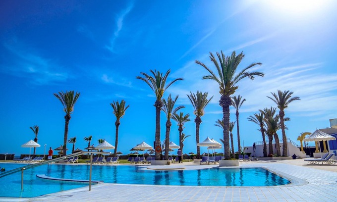 Mezraia Hotel | Aljazira Beach & Spa - Families and Couples Only