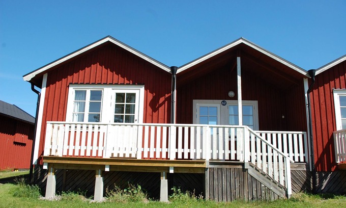 Morbylanga Cabin | Allégården Stugor
