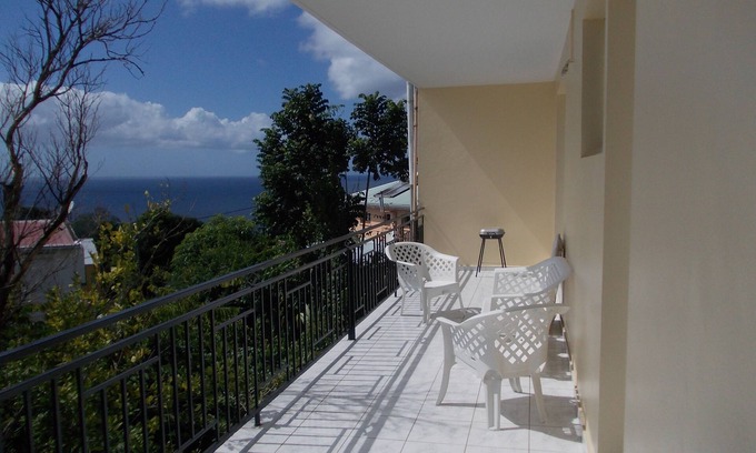 Schoelcher Apartment | ALL COMFORT and BRIGHT, first floor of a villa, BALCONY, VIEW of the Caribbean SEA