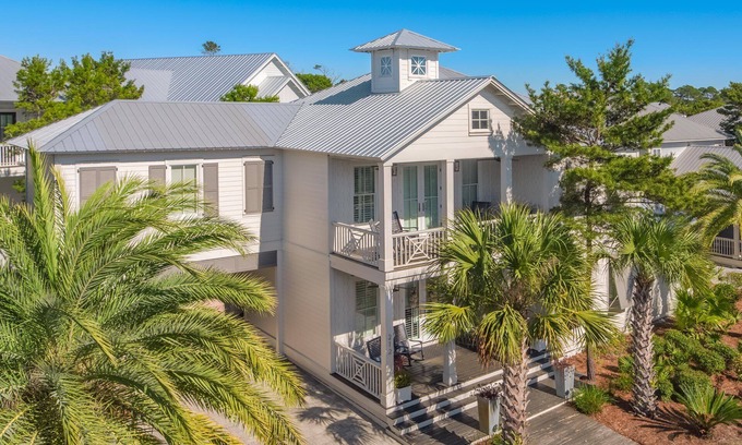 Santa Rosa Beach House | All Is Grayt - Gated 30A Community, Two Swimming Pools, Private Beach Access!