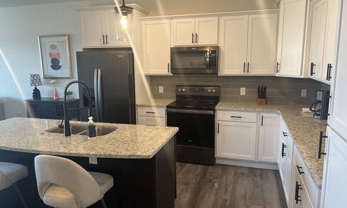 Osage Beach Condo | All New Top Sider Condo 3 b /3 b