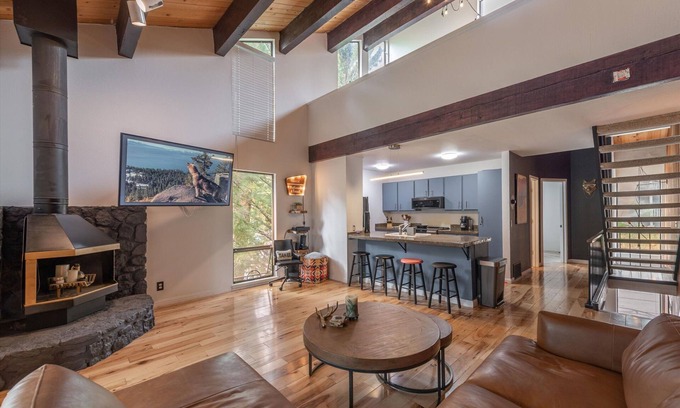 Kings Beach Condo | All Season Condo near Northstar Ski Resort and Beaches