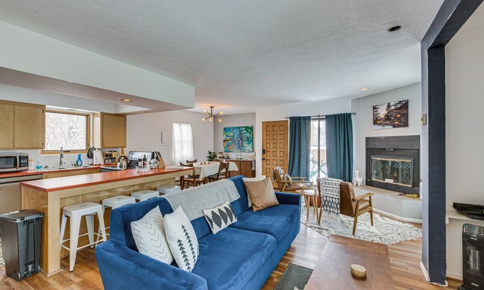 El Prado Condo | All-Season El Prado Condo Near Skiing & Hiking!