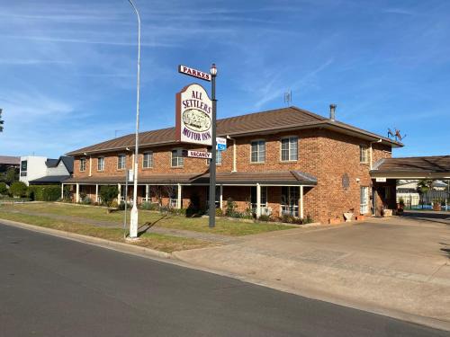 Parkes Hotel | All Settlers Motor Inn Parkes