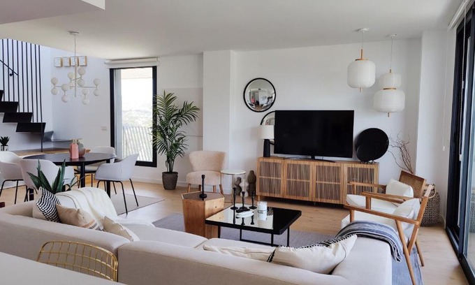 Villajoyosa Apartment | ALLONBAY sun & beach penthouse