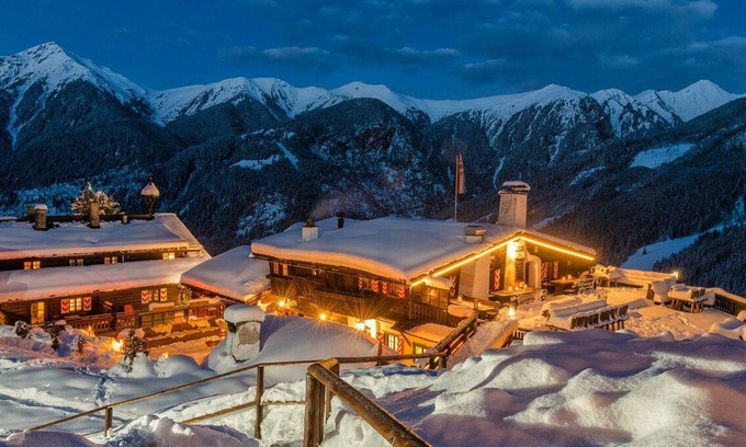Bad Gastein Cabin | Alm-zimmer mit Balkon 1-4 NÄ - Mondi Bellevue Alm Gastein