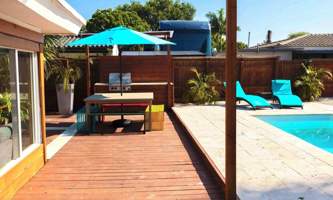 Edgewood House | Alma House | Pool | Playground | Playroom | Grill