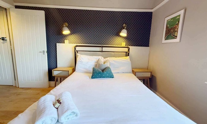 Cotham Apartment | Alma Studios - Studio 7 - Hopewell