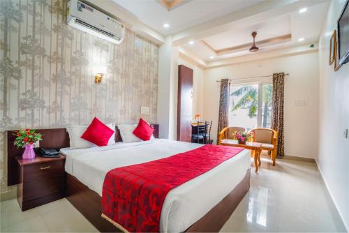 Kaloor Hotel | Almas Residency