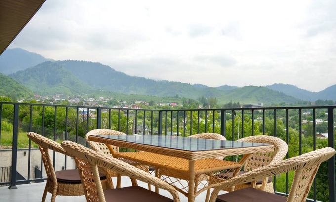 Besqaynar House | Almaty Highlands Getaway-Rodnik Chalet. Mountain View