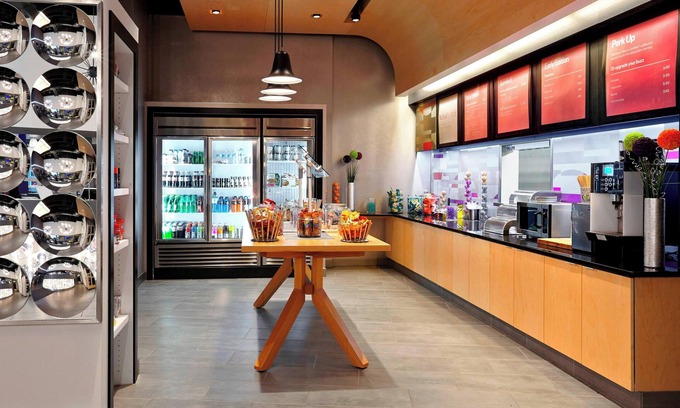Banff Trail Hotel | Aloft Calgary University