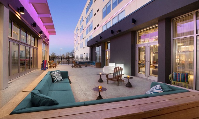 Lubbock Hotel | Aloft Lubbock