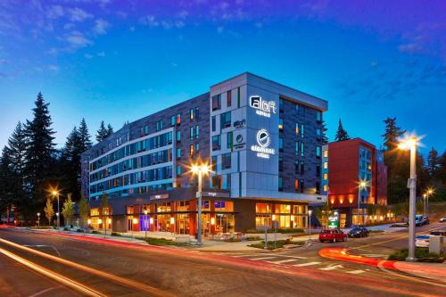 Overlake Hotel | Aloft Seattle Redmond