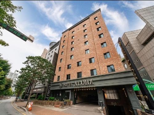 Hanam Hotel | Aloha Hotel