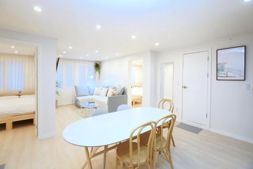 Seogang-dong Apartment | Aloha House