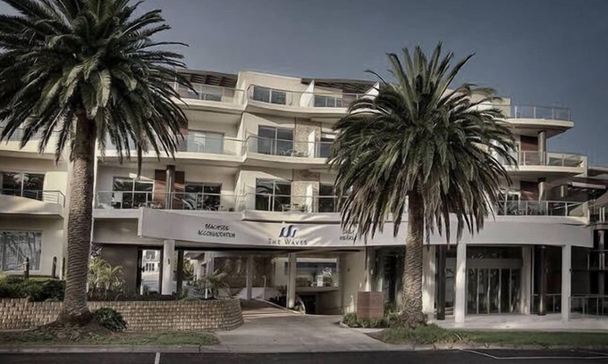 Cowes Apartment | ALOHA THE WAVES COWES FORESHORE