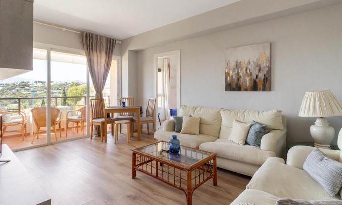 Marbella Apartment | Aloha tower's apartment near puerto banus