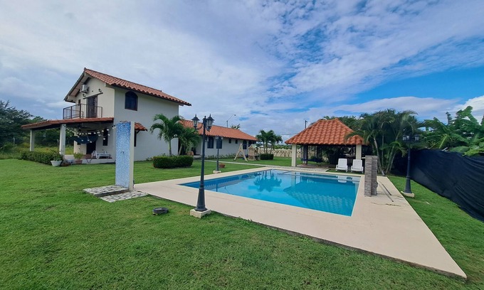 Nueva Gorgona House | Alojamiento Entero Para Familia en Coronado, Casa Ideal [ Apta Para Mascotas.]