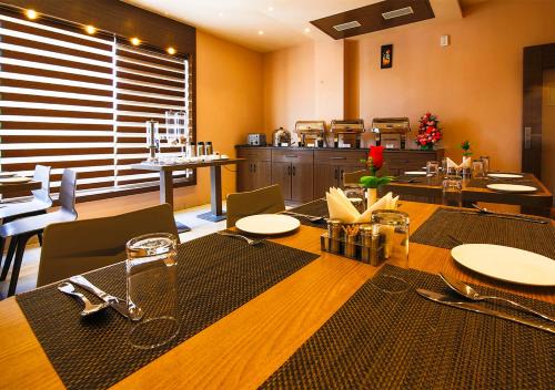 Vellore Hotel | Aloka Stay Inn