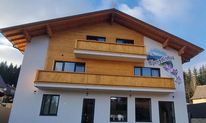 Yablunytsya Bed & Breakfast | Alpen Krokus