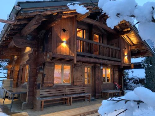Servoz Ski Chalet | Alpen Lounge