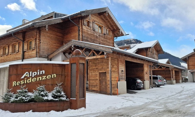 Hollersbach im Pinzgau Apartment | Alpin Residenz at the Panorambahn Kitzbühel