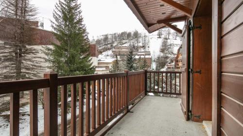 Mont-de-Lans Apartment | Alpina Lodge 23 - Appt pied des pistes 6 pers