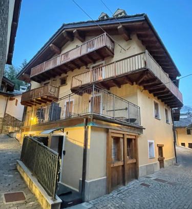 La Thuile Apartment | Alpine Haven