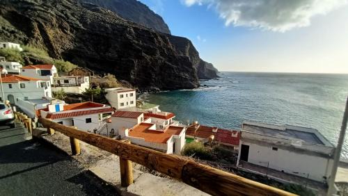 Alojera House | alquilaencanarias Casa La Playa La Gomera