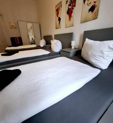 Suedvorstadt Apartment | Altbau-Schmuckstück an der Karli mit riesigem Balkon