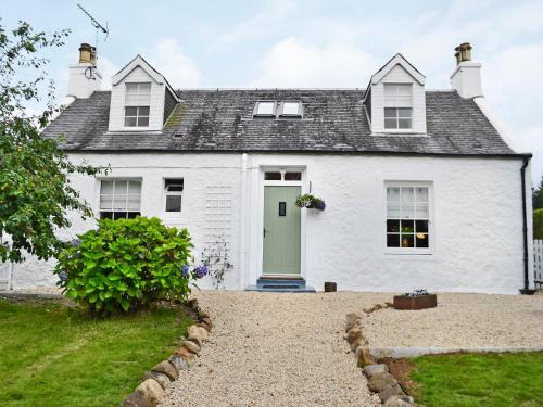 Brodick House | Altbeg