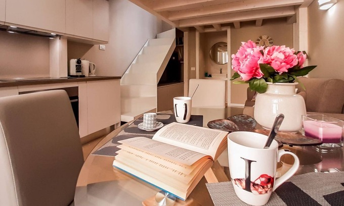 Chinatown Apartment | ALTIDO Sophisticated 2 BR loft for 4 w/Spacious terrace