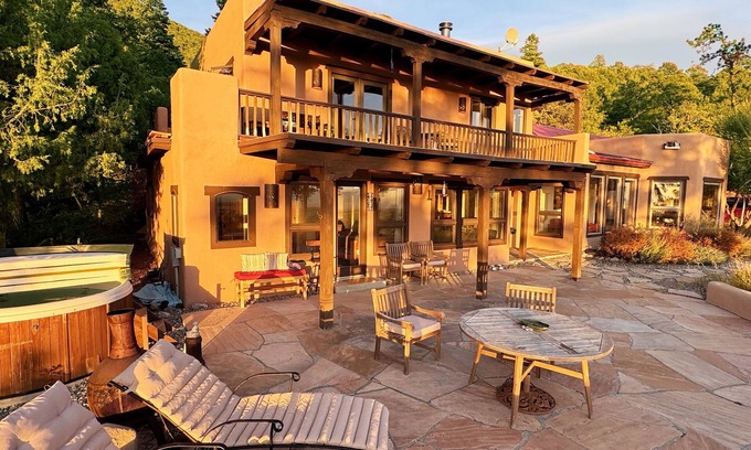 Arroyo Seco House | Alto Salto Secluded Luxurious Mountain Home, Amazing Views, Private Hot Tub