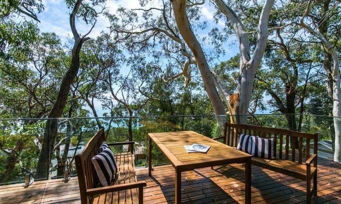 Lorne House | Alto Vista