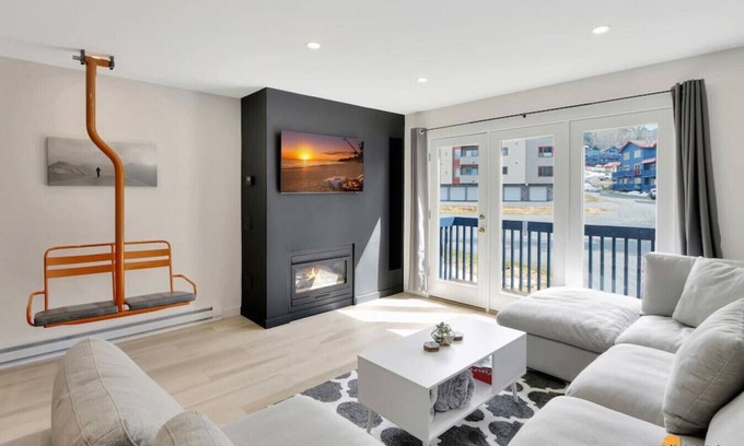 Alyeska Condo | Alyeska Slope-Side Sanctuary