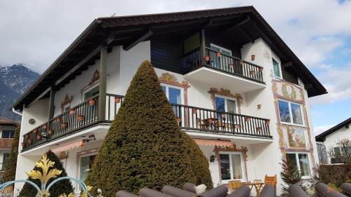 Garmisch-Partenkirchen Apartment | Am Fraßl's Biche