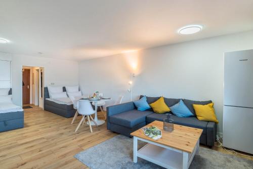 Bad Liebenzell Apartment | Am Hochwald mit Burgblick
