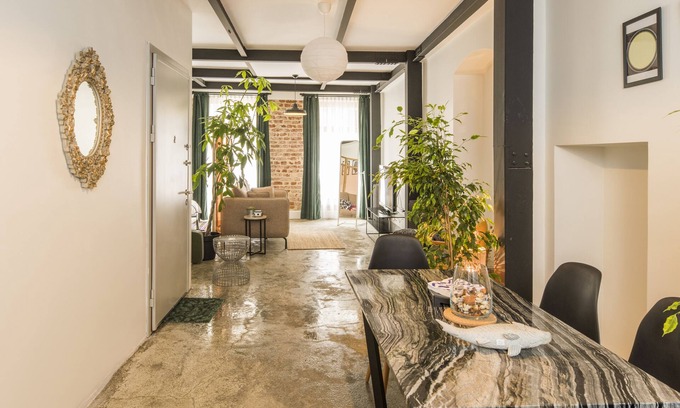 Asmali Mescit Hotel | Amalia Flats by Oval