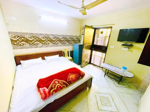 Rohini Hotel | AMAN RESIDENCY